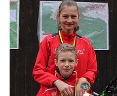 Auch der 8-jährige Damian Bachmann in der jüngsten Alterklasse startend (männliche Schüler U 10) und Antonia Marie Deterding (weibliche Schüler U 16) von der Harzer Sportgemeinschaft stellten sich der Konkurrenz (Foto: Werner Hütcher)