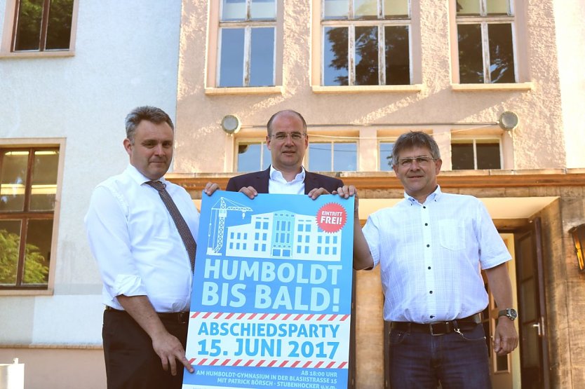 Bye, bye Oberstufe - den Beginn der Sanierung wollen Schule und Landkreis feiern (Foto: Pressestelle Landratsamt Nordhausen)