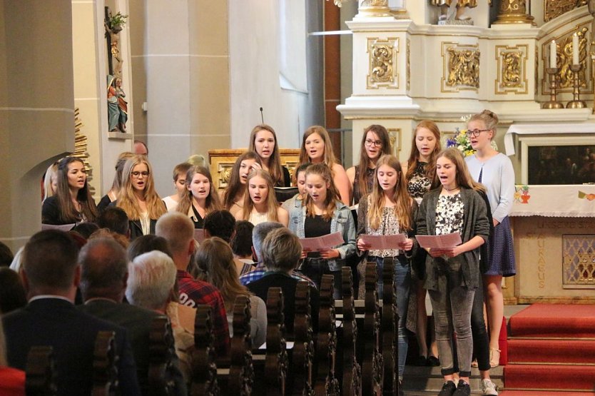 Gottesdienst -Chor (Foto: Ulrike Plath)