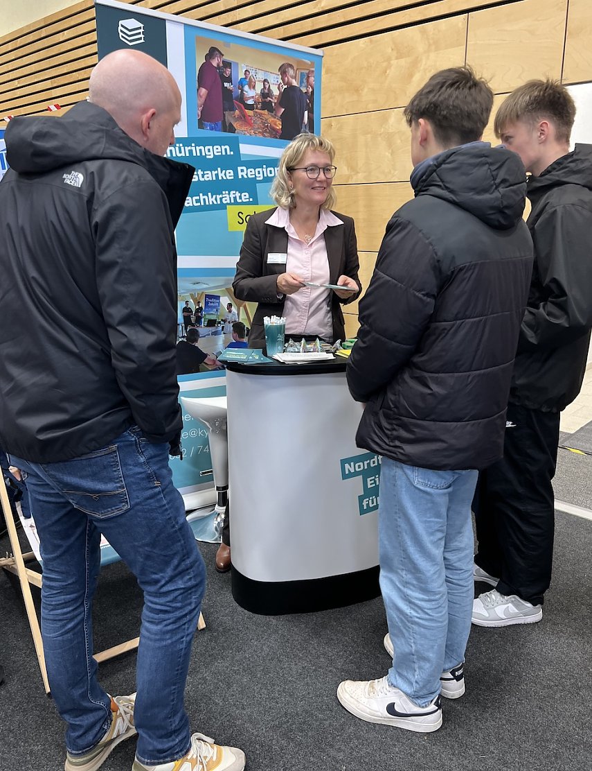 Bild: Stand des Regionalmanagements Nordth&uuml;ringen bei den 22. BerufsInfotagen im Jahr 2023 (Archivbild)