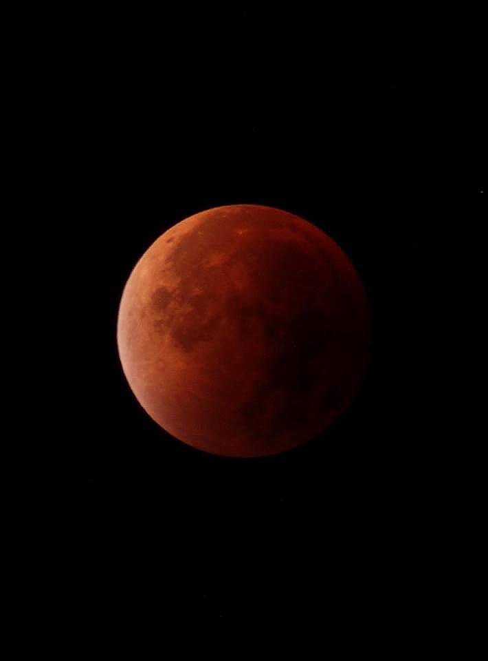 Bild: Blutmond (2)