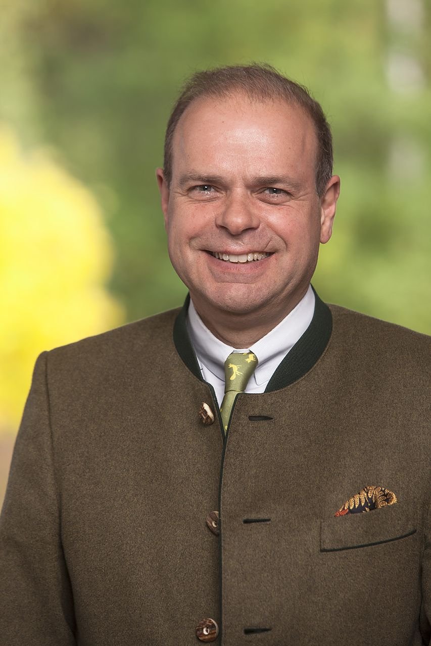Bild: Die Ritter von Kempski Privathotels haben unter der &Auml;gide des Gesch&auml;ftsf&uuml;hrers und Eigent&uuml;mers Dr. Clemens Ritter von Kempski mit 2G-plus und PCR-Tests f&uuml;r G&auml;ste und Mitarbeiter ihr Sicherheitskonzept optimiert.  