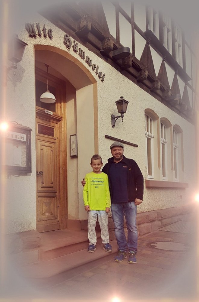 Bild: Unterst&uuml;tzung f&uuml;r jungen Multisportler