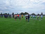 100 Jahre Fu&szlig;ball Sondershausen (Foto: &Uuml;ber das Gl&uuml;ck der Zuschauer hatte kn bereits geschrieben. Hier gibt es jetzt die Bilder vom Spiel und auch zwei Gl&uuml;ckw&uuml;nsche wurden ausgesprochen...)