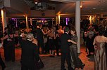 &Auml;rzte- und Apothekerball im Autohaus Peter (Foto: nnz-City Scout Sven G&auml;mkow)