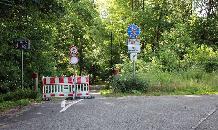 Wieder Ehrenamtliche gewürdigt (Foto: Karl-Heinz Herrmann) Wieder Ehrenamtliche gewürdigt (Foto: Karl-Heinz Herrmann)