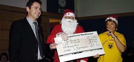 Wieder Ehrenamtliche gewürdigt (Foto: Karl-Heinz Herrmann) Wieder Ehrenamtliche gewürdigt (Foto: Karl-Heinz Herrmann)