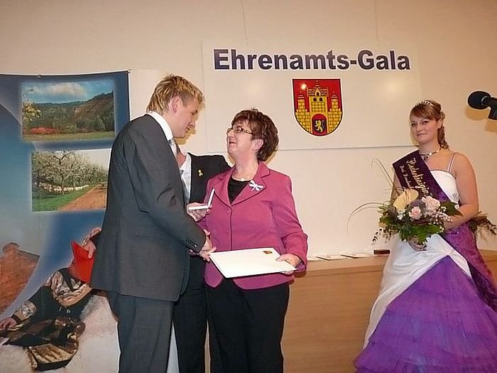 Wieder Ehrenamtliche gewürdigt (Foto: Karl-Heinz Herrmann) Wieder Ehrenamtliche gewürdigt (Foto: Karl-Heinz Herrmann)