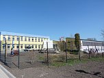 Regelschule &uuml;bergeben (Foto: Karl-Heinz Herrmann)