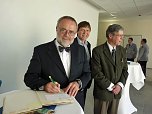 Regelschule &uuml;bergeben (Foto: Karl-Heinz Herrmann)