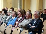Regelschule &uuml;bergeben (Foto: Karl-Heinz Herrmann)