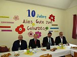 Innenminister brachte Geld vorbei (Foto: Karl-Heinz Herrmann)
