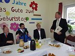 Innenminister brachte Geld vorbei (Foto: Karl-Heinz Herrmann)