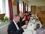 Innenminister brachte Geld vorbei (Foto: Karl-Heinz Herrmann)