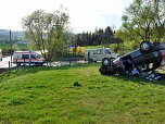 Mit Blaulicht durch Berka (Foto: Karl-Heinz Herrmann)