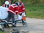 Mit Blaulicht durch Berka (Foto: Karl-Heinz Herrmann)