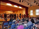 Erfolgreiches Mieterkonzert (Foto: Karl-Heinz Herrmann) Erfolgreiches Mieterkonzert (Foto: Karl-Heinz Herrmann)