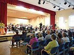 Erfolgreiches Mieterkonzert (Foto: Karl-Heinz Herrmann) Erfolgreiches Mieterkonzert (Foto: Karl-Heinz Herrmann)
