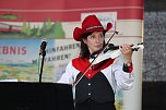 Vor und hinter der B&uuml;hne (Foto: nnz)