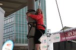 Vor und hinter der B&uuml;hne (Foto: nnz)