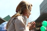Vor und hinter der B&uuml;hne (Foto: nnz)