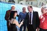 Vor und hinter der B&uuml;hne (Foto: nnz)
