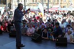 Vor und hinter der B&uuml;hne (Foto: nnz)