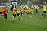 Momente auf und neben dem Spielfeld (Foto: Olaf Dobrzykowsky)