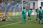 Momente auf und neben dem Spielfeld (Foto: Olaf Dobrzykowsky)
