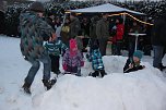 Gelungener Weihnachtsmarkt in Grundschule (Foto: J. Piper)