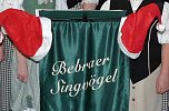 Bebraer Singvögel im Krankenhaus (Foto: Karl-Heinz Herrmann) Bebraer Singvögel im Krankenhaus (Foto: Karl-Heinz Herrmann)