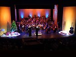 Weihnachtliches Konzert im Theater (Foto: Kh. Theus)
