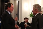 Sonderedition Echter Nordh&auml;user &uuml;berreicht (Foto: nnz)