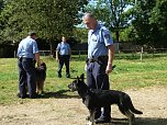 Polizeivorf&uuml;hrungen im Zeltlager der Johanniter (Foto: Ilka K&uuml;hn)