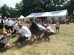Das Helmetauziehen 2013 (Foto: privat/Katrin Harthaus)