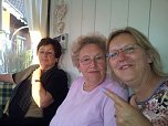 Gespr&auml;ch in der Goldenen Aue (Foto: privat)