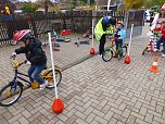 Spielerische Verkehrserziehung (Foto: D. Köhler) Spielerische Verkehrserziehung (Foto: D. Köhler)