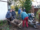 Garten wird behindertengerecht (Foto: Karl-Heinz Herrmann)