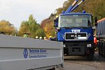 " Br&uuml;ckenbau im Thueringer Wald " (Foto: THW)