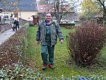 Saubermachen im B&auml;renpark (Foto: Wolfgang Stenzel)