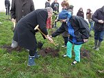Begr&uuml;nung der R&uuml;ckstandshalde (Foto: Karl-Heinz Herrmann)