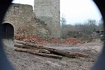 Partys auf Burg Straußberg? (Foto: Karl-Heinz Herrmann) Partys auf Burg Straußberg? (Foto: Karl-Heinz Herrmann)