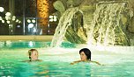Der  weihnachtliche Wellness-Abend� ... (Foto: Kyffh&auml;usertherme)