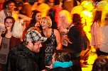 Party im Jugenclubhaus (Foto: Belvedere Media Agentur)