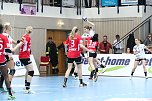 Momente der ersten Halbzeit (Foto: nnz)