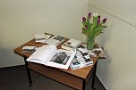 Kritisches in Wezel-Bibliothek? (Foto: Karl-Heinz Herrmann)