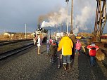 Besuch am Bahnhof (Foto: Karin Lehmann)