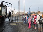 Besuch am Bahnhof (Foto: Karin Lehmann)