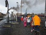 Besuch am Bahnhof (Foto: Karin Lehmann)