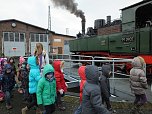 Besuch am Bahnhof (Foto: Karin Lehmann)